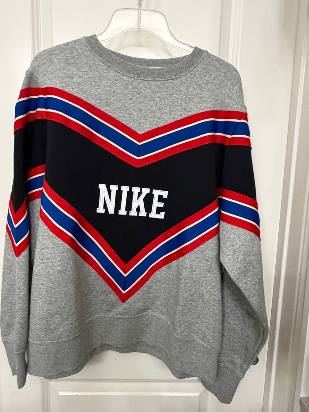Nike Grey Crew Sweatshirt with Black, Red & Blue Chevron - Women’s Large